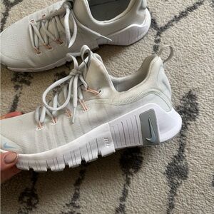 Nike Women's Cream and Gray Athletic Shoes